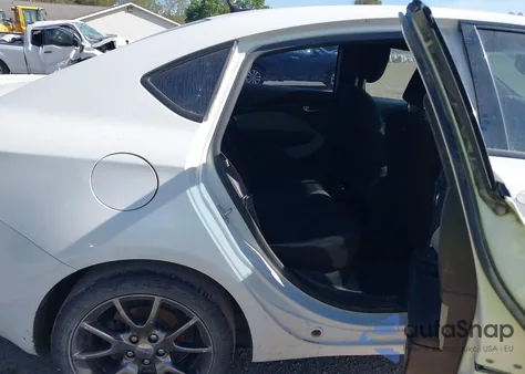 2014 Dodge Dart Sxt из США, поврежденный, VIN 1C3CDFBB1ED919741